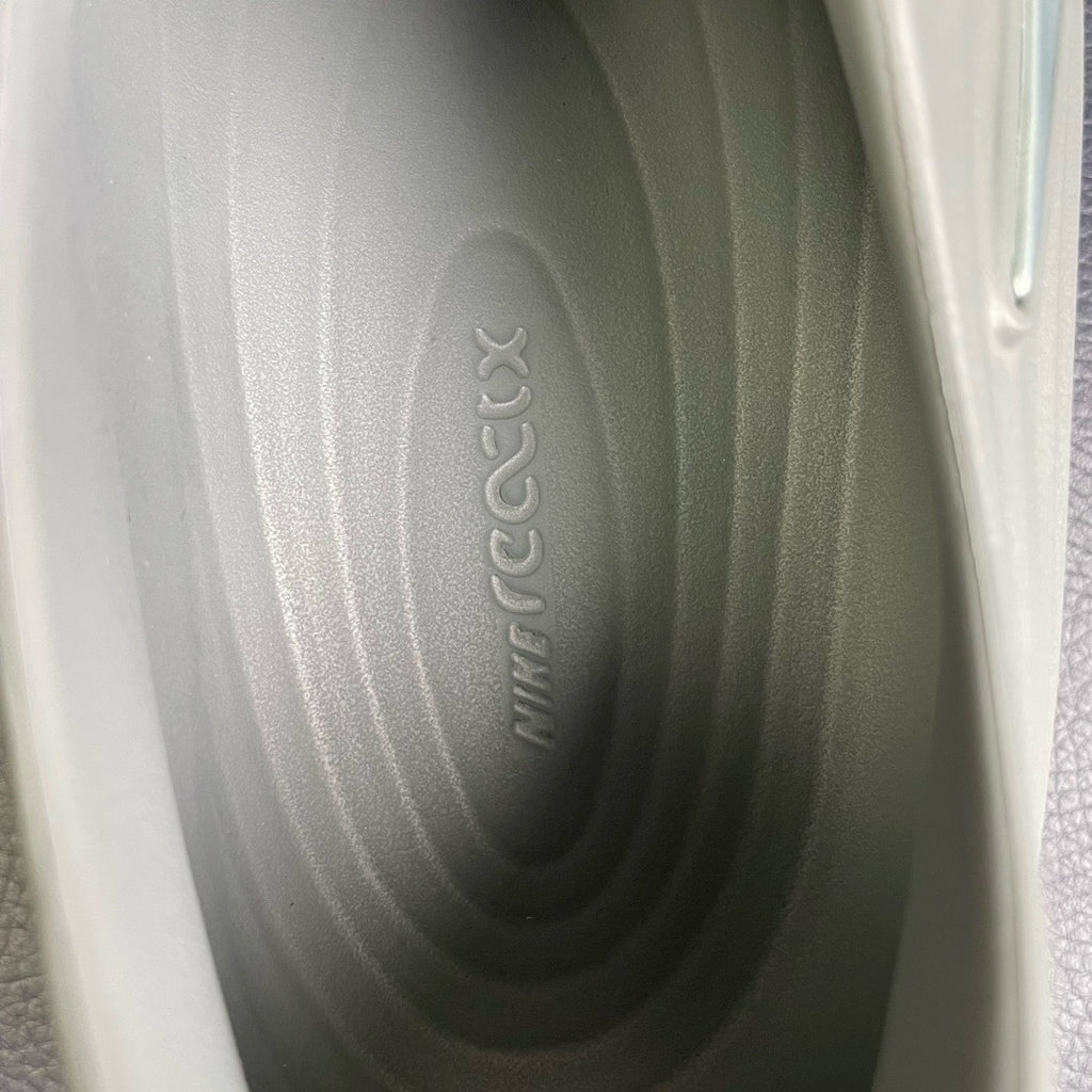 Nike Rejuven8 Grey