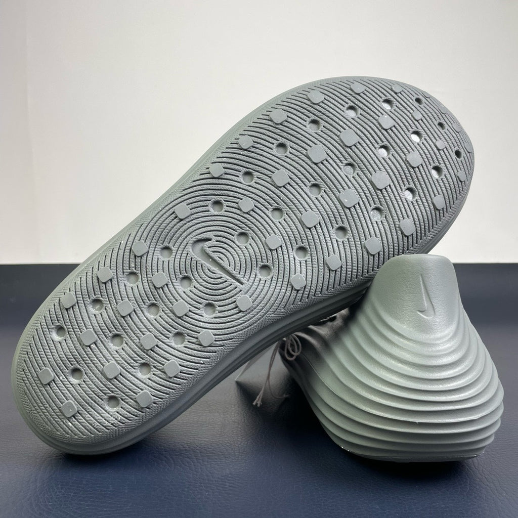 Nike Rejuven8 Grey